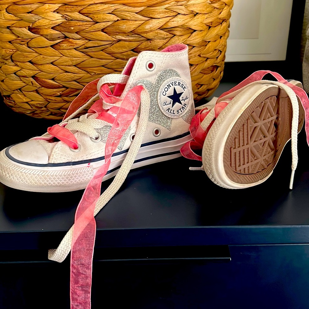 Girls Converse Allstar Pink White Ribbon